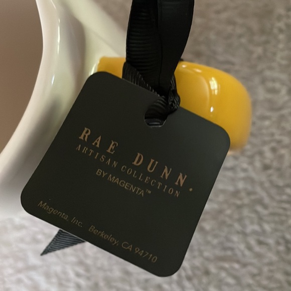 Rae Dunn Princess collection Happy Seven Dwarves mug new - Picture 6 of 7